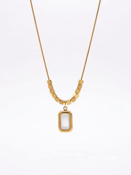 Geometric Pearl Necklace